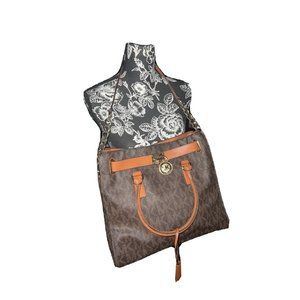 Michael Kors Hamilton Monogram Padlock Gold Chain Bag Beige Leather Purse NICE~!